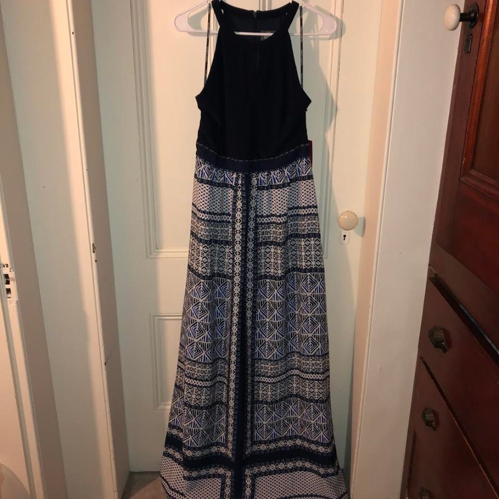 Beautiful, light weight semi-formal maxi-dress